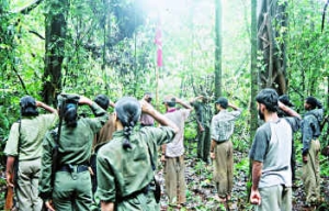 Guerrilleros maoístas en la India